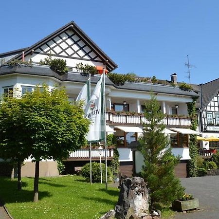 Hotel "Woiler Hof" Garni Eslohe Exterior photo