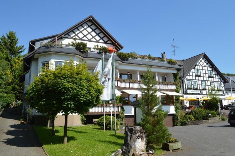 Hotel "Woiler Hof" Garni Eslohe Exterior photo